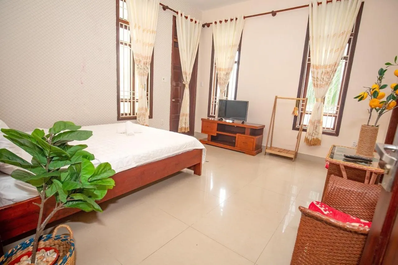 Lux Castle Villa Vung Tau