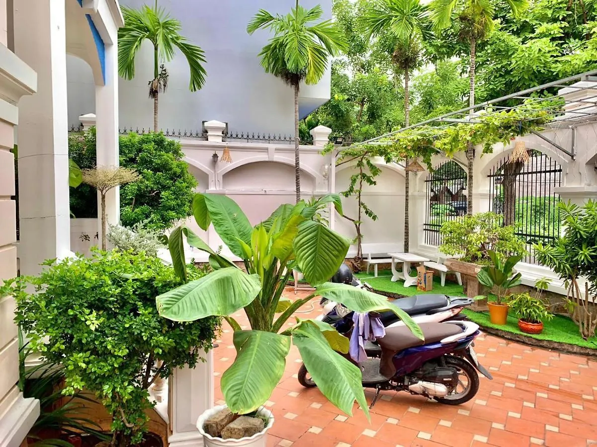Lux Castle Villa Vung Tau